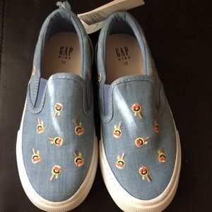 GAP KIDS sneakers